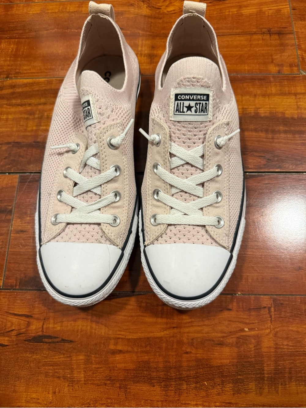 Converse Low Top Knit Sneakers in Pale Pink and White